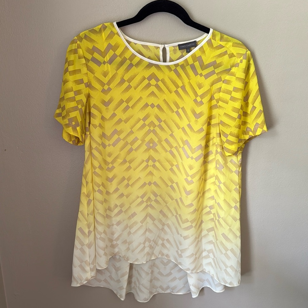 VINCE CAMUTO - Women’s Tunic Blouse - Size S